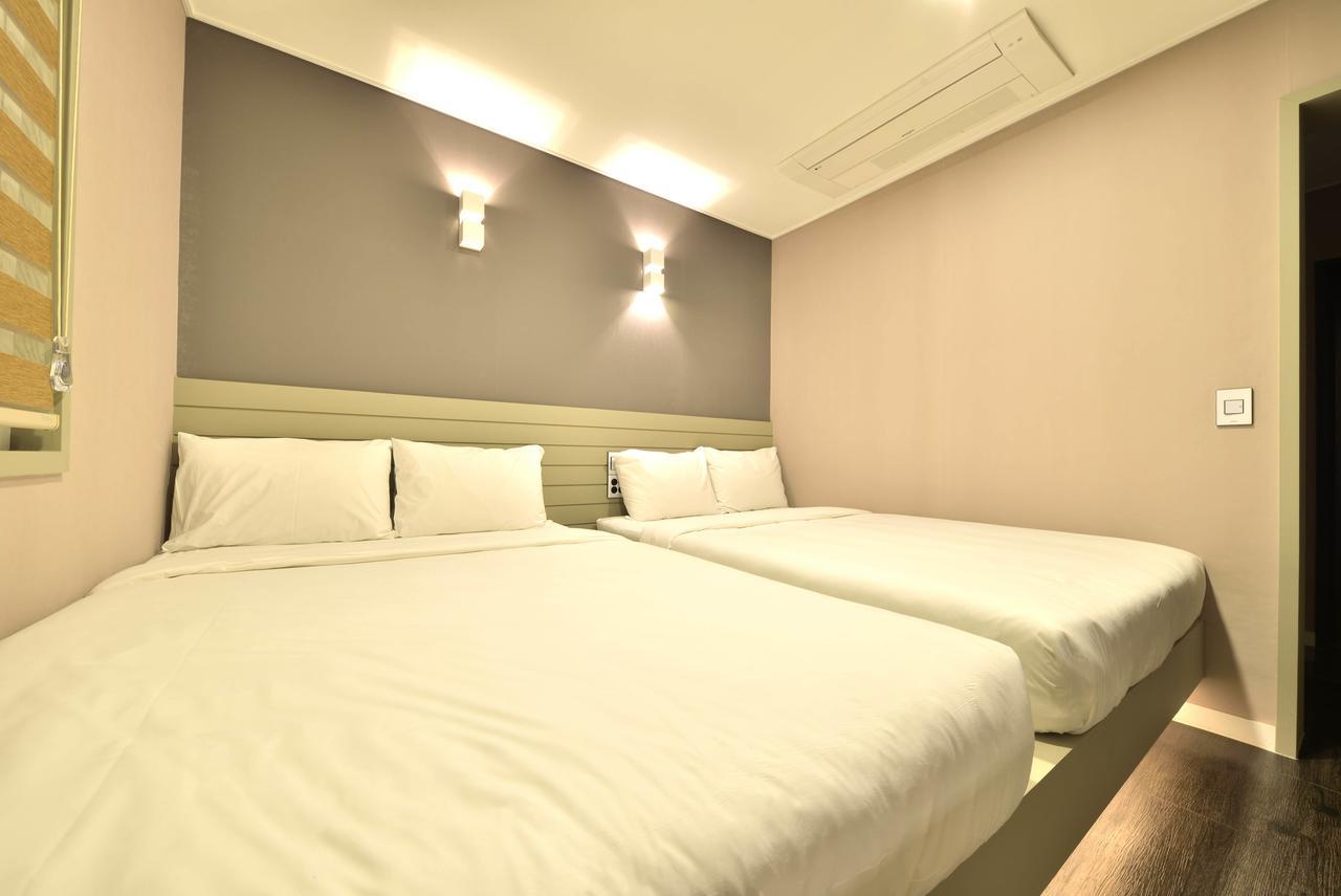 With U Hotel & Guesthouse Sokcho Luaran gambar